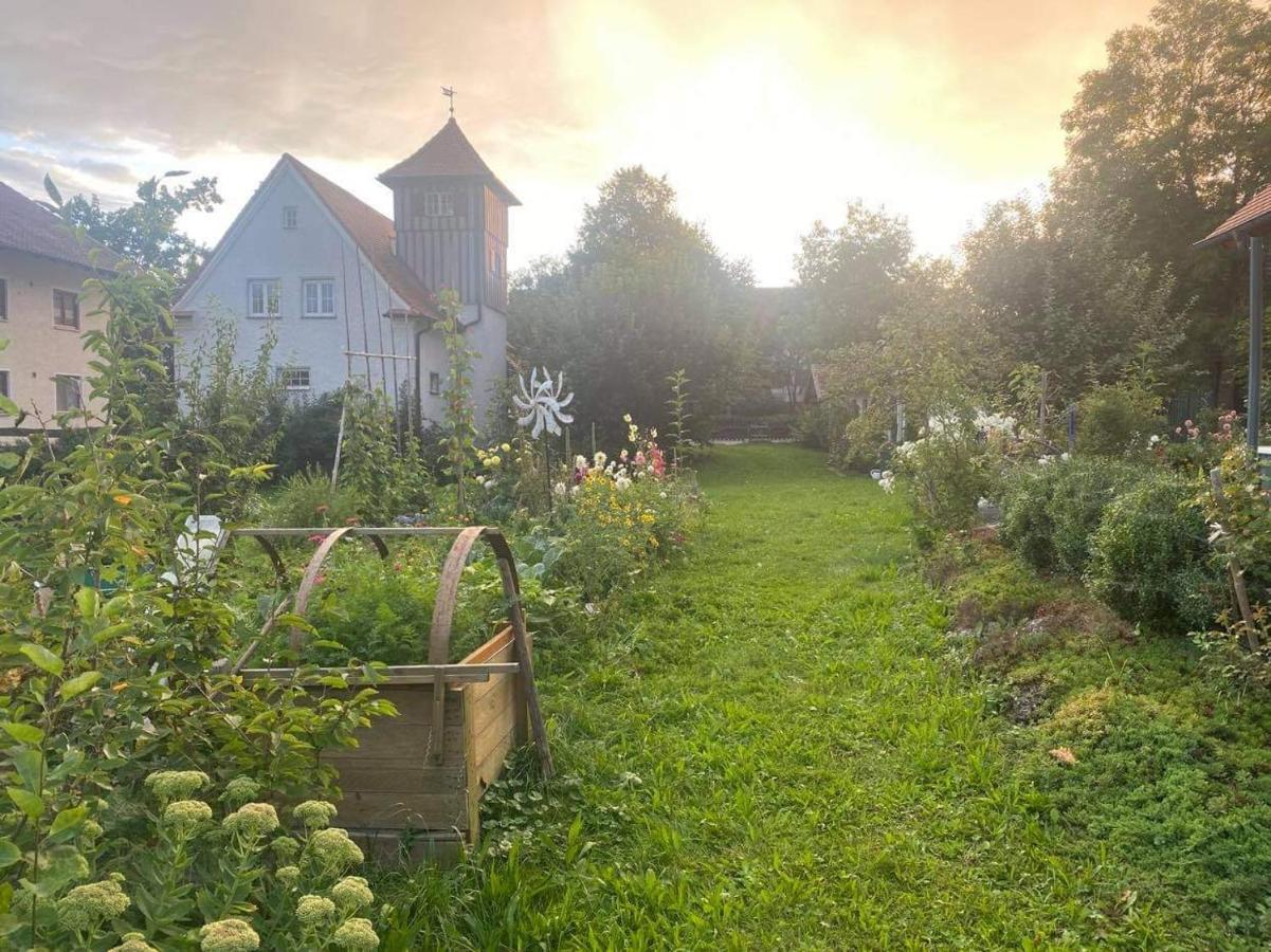 Ruhige Ferienwohnung Inklusive Garten Souterrain - Neu Renoviert Lachen Exterior foto
